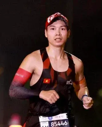 Chân dung Lê Thanh Việt